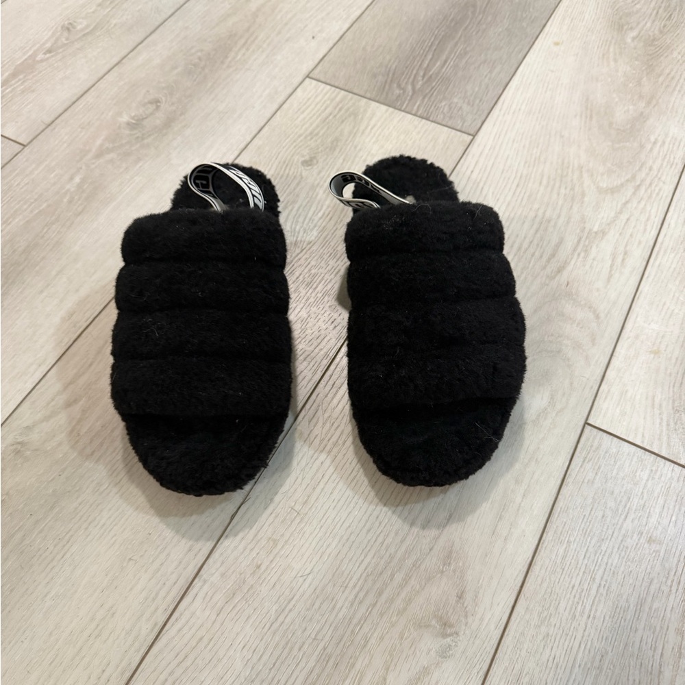 UGG Fluff yeah slippers Black